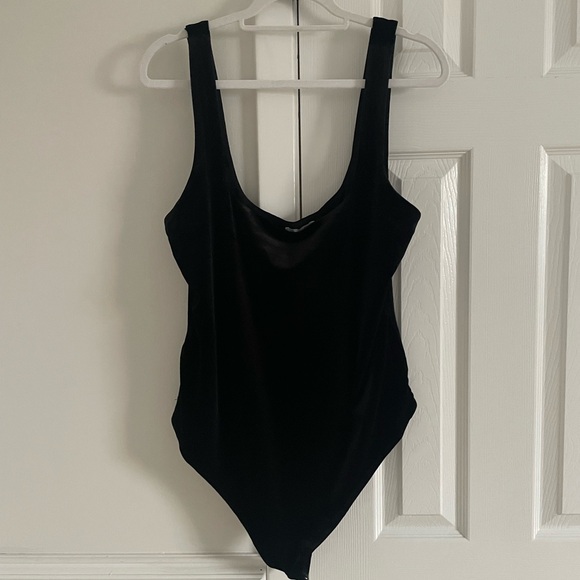 NWT Good American Free People Velvet Square Neck Black Thong Bodysuit - Picture 2 of 7